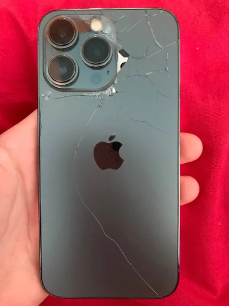 iPhone 13 Pro — iPod, washer