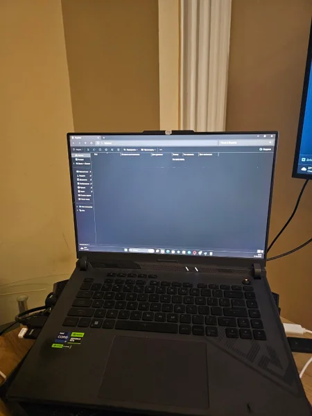 Игровой ноутбук — laptop, notebook