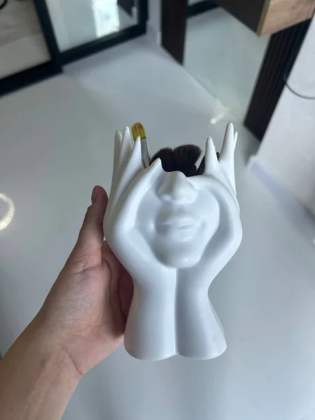 Подставка для кисточек — piggy bank, saltshaker
