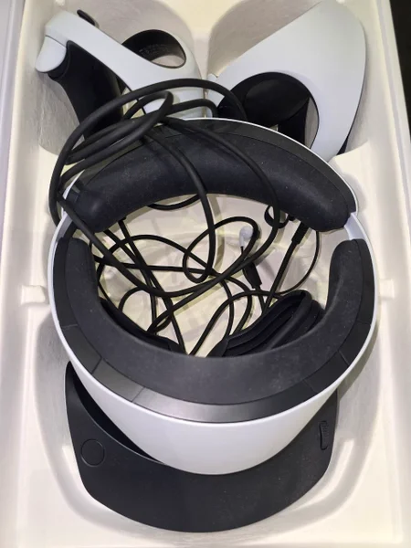PS5 VR2 — electric fan