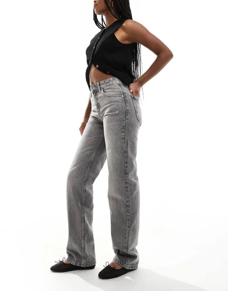 Джинсы Pull&Bear светло-голубые cropped — jean