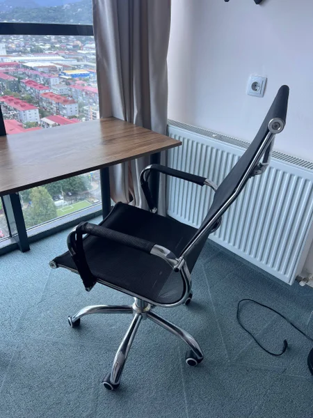 Парикмахерское кресло — barber chair