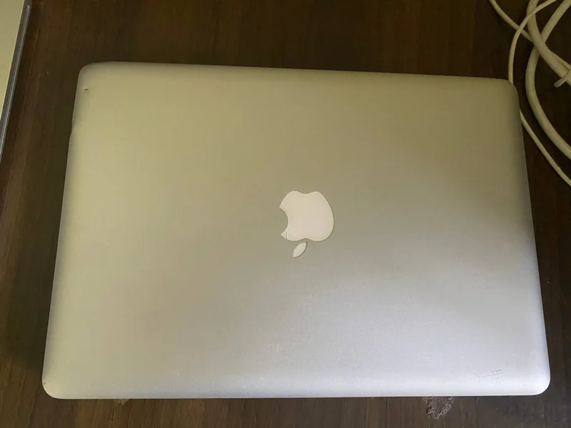 MacBook Pro 2012 (2 шт.) — notebook, iPod