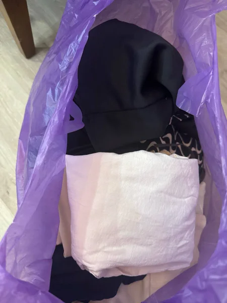 Пакет детских вещей — diaper, cradle