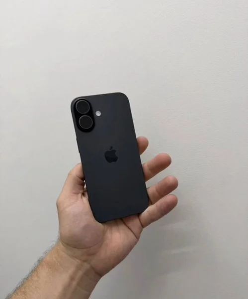 Электронные устройства и аксессуары — cleaver, remote control, cellular telephone