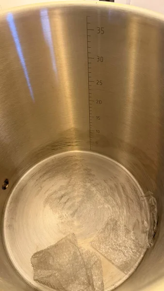Самогонный аппарат Wein ReForm+ PRO 37 л — measuring cup, beaker