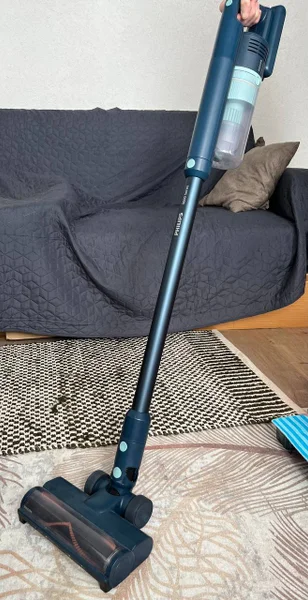 Беспроводной пылесос Philips 5000 Aqua Series — screwdriver, tripod
