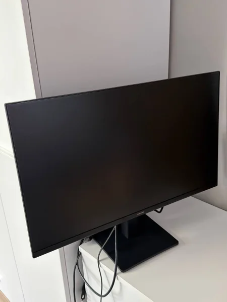 Монитор Samsung S27D300GA 27" IPS 100 Гц — monitor, screen