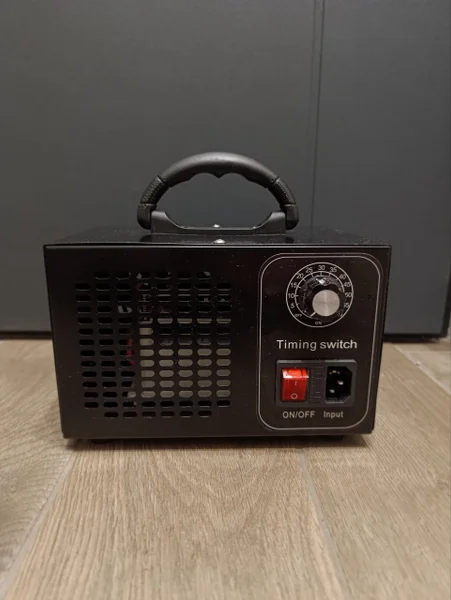 Профессиональное озонирование — tape player, cassette player