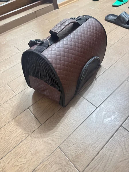 Переноска для животных — Loafer, sandal