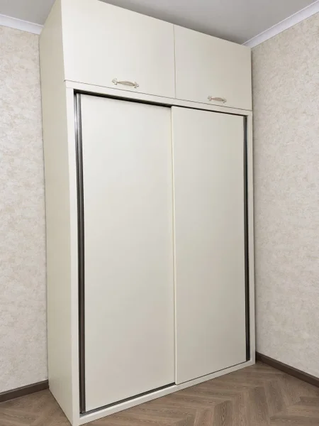 Медицинский шкафчик — dishwasher, refrigerator, medicine chest