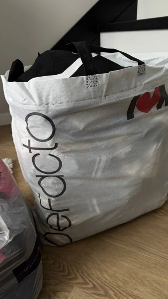 Вещи для мальчика 4-5 лет (рост 104-110) — plastic bag, mailbag, pillow