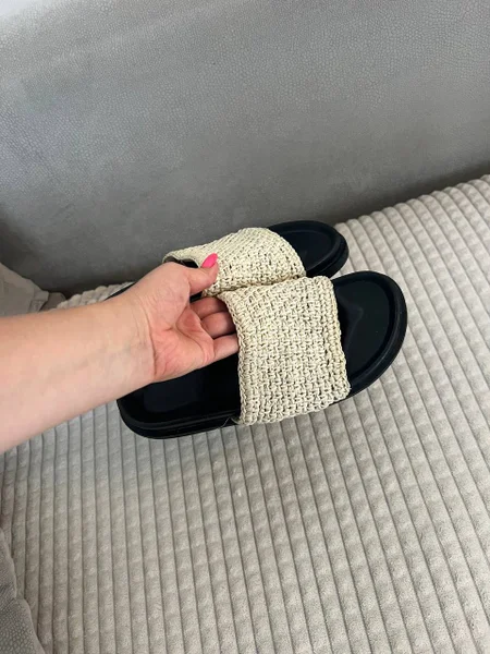 Шлепки Zara — mouse, buckle