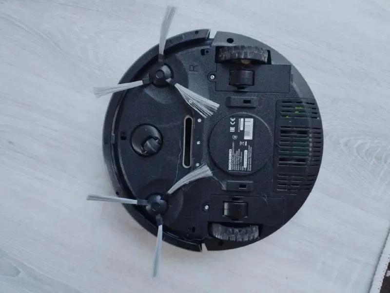 Робот-пылесос Redmond RV-R350 — disk brake