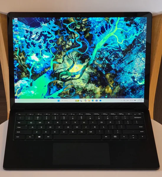Ноутбук Microsoft Surface Laptop 3 i5 1035G7 / 8GB / 256GB — notebook, laptop