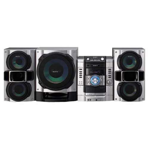 Музыкальный центр с кассетным и CD-плеером — loudspeaker, cassette player, CD player