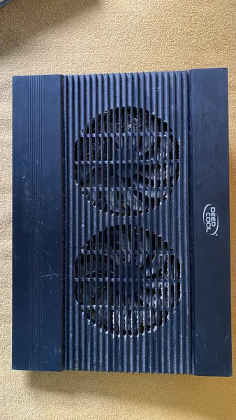Подставка под ноутбук с кулерами и игровая мышь — space heater, radiator