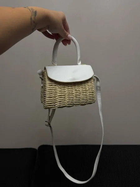 Сумка №3 — bassinet, table lamp, cradle