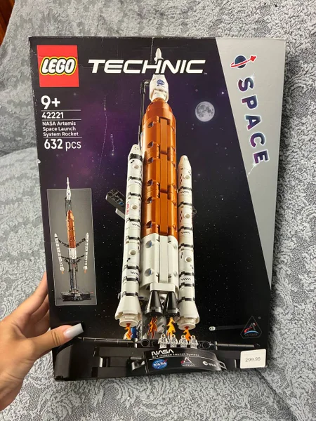 Lego конструктор NASA Artemis Space Launch System — space shuttle, lifeboat