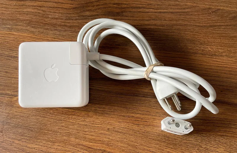 Оригинальный удлинитель Apple 2 метра — whistle, knot