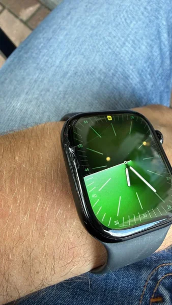 Apple Watch 10 46mm — sunglass, sunglasses