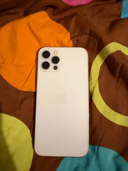 iPhone 12 Pro 128GB — iPod, remote control, cellular telephone