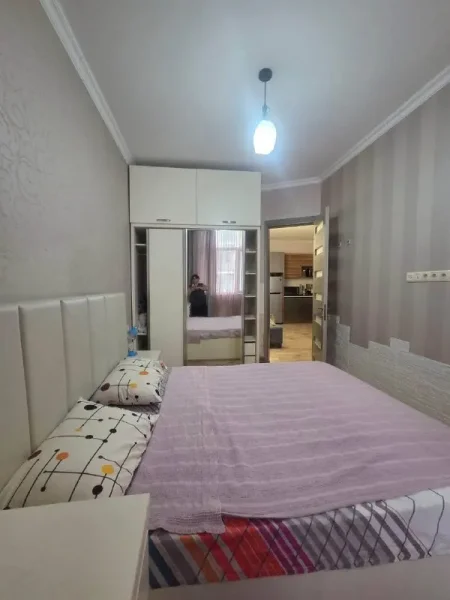 Квартира 1-комнатная, 60 м² — sliding door, studio couch, shoji