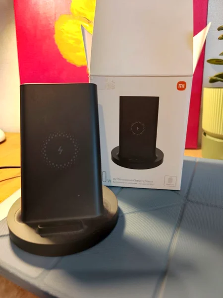 Беспроводная зарядка Xiaomi 20W — loudspeaker, iPod