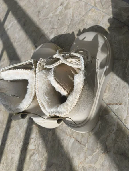 Обувь — running shoe, mask