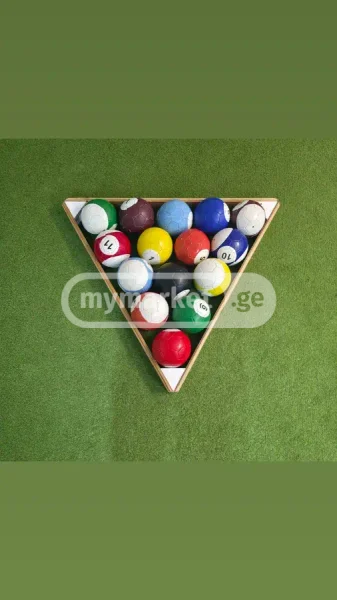 Бильярдный стол — croquet ball, golf ball