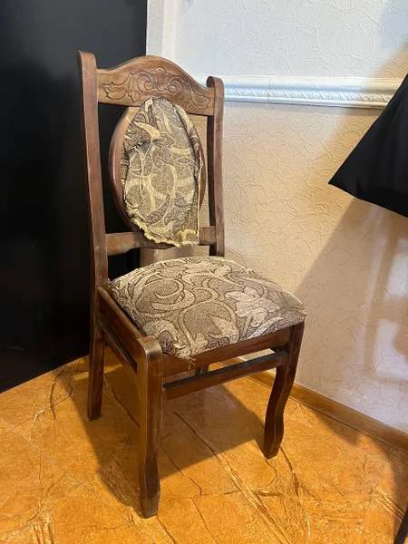 Стул под реставрацию — throne, rocking chair