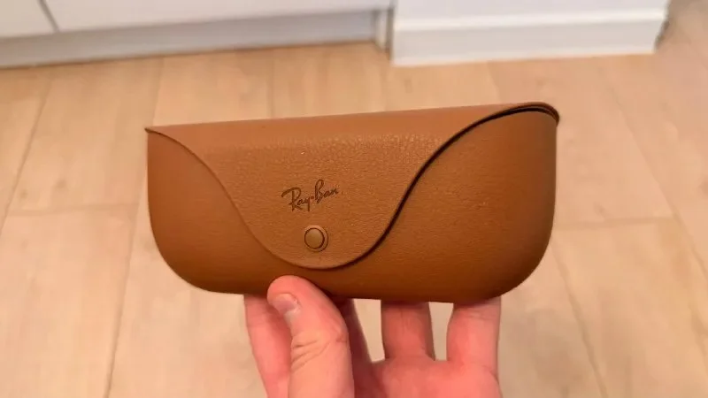 Солнцезащитные очки Ray-Ban Meta Wayfarer