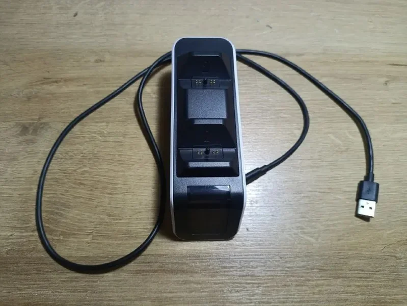 Зарядная станция для PS5 DualSense