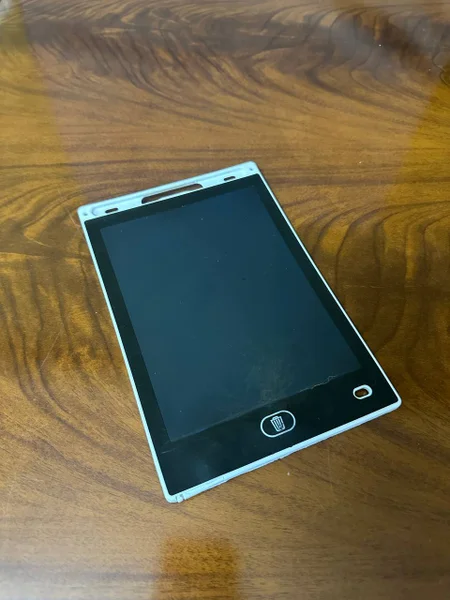 Детские игрушки и электронный планшет для рисования — iPod, notebook