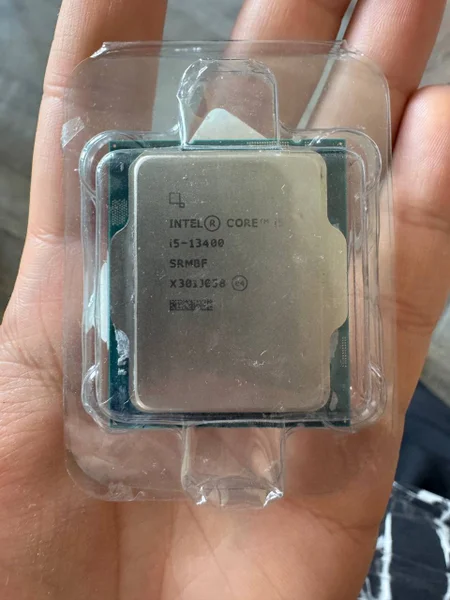 Процессор Intel Core i5-13400 — perfume, beaker