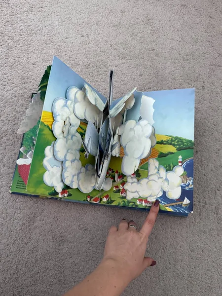 Объемная книжка — handkerchief, envelope, carton