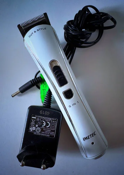 Триммер IMETEC GK5 100 — microphone, cellular telephone, radio