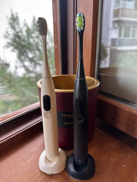 Умная зубная щетка Oclean X Pro Elite — ballpoint, fountain pen
