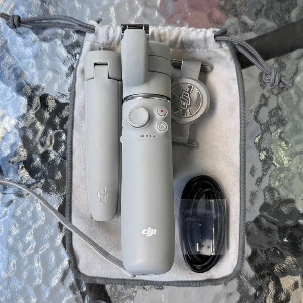 Электронный стабилизатор DJI OM 5 Athens Gray — lighter