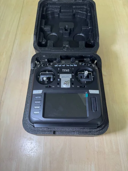Radiomaster TX16S MKII 4IN1 — tape player, hand-held computer