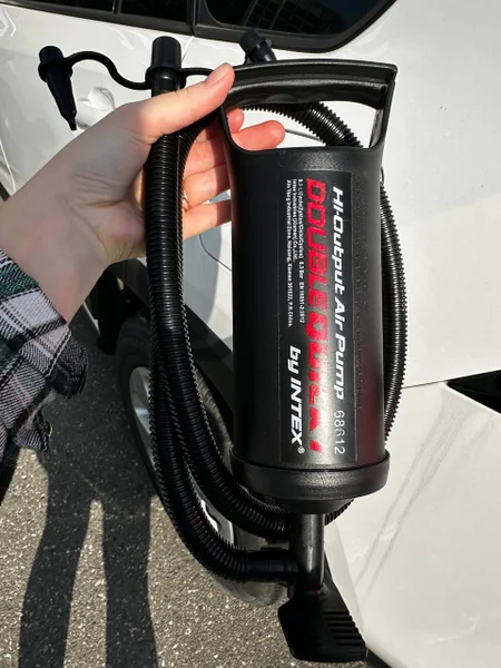 Насос ручной для матраса, круга, подушки — vacuum, tripod