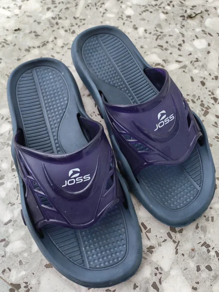 Шлепки — running shoe
