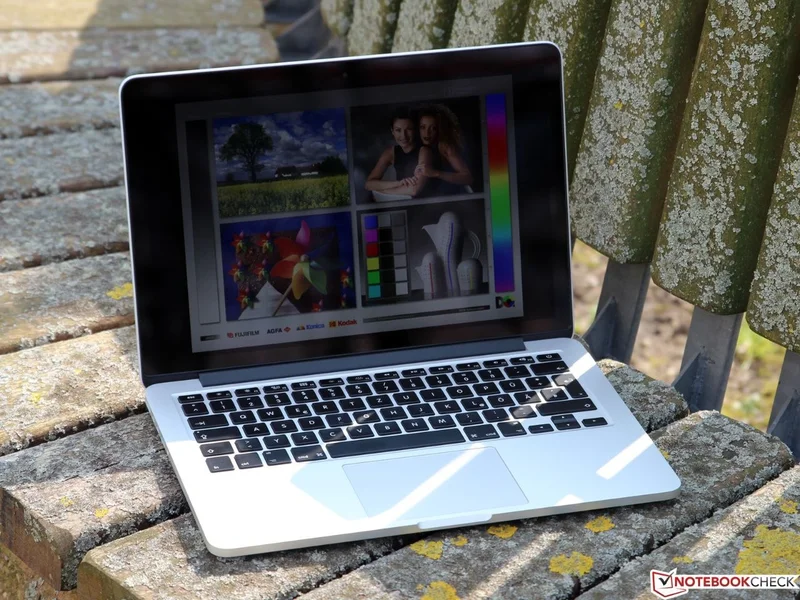 MacBook Pro 13 — laptop, notebook