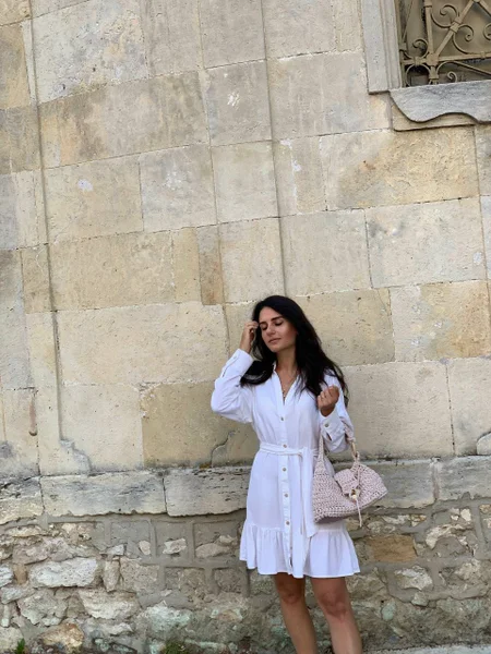 Платье Zara белое с поясом — pajama, gown