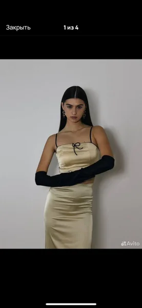 Костюм бежевый шелковый — miniskirt