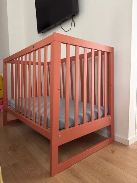 Детская кроватка из массива бука с матрасом — crib, cradle