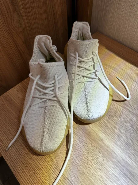 Кроссовки, размер 37 — running shoe, sandal