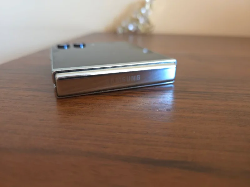 Samsung galaxy z flip 5 256