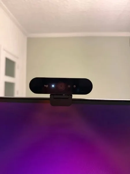 Logitech BRIO 4K Pro веб-камера