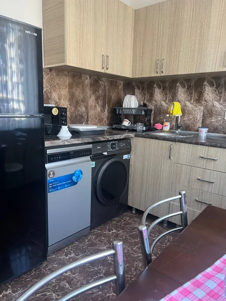 Квартира с 1 спальней и видом на море, 50 м² — microwave, washer